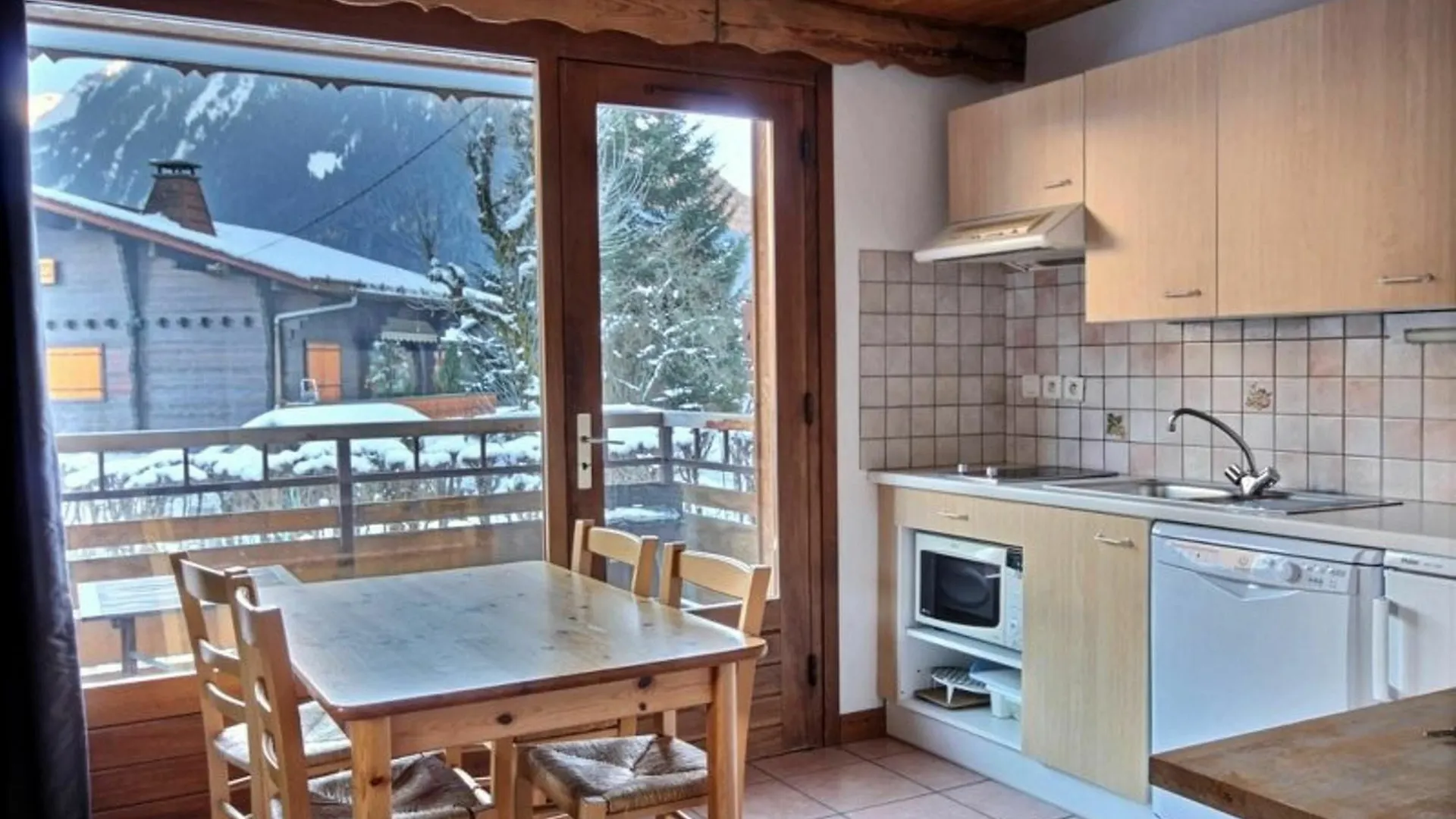 Apartment With One Bedroom In Morzine, With Balcony And Wifi - 700 M F